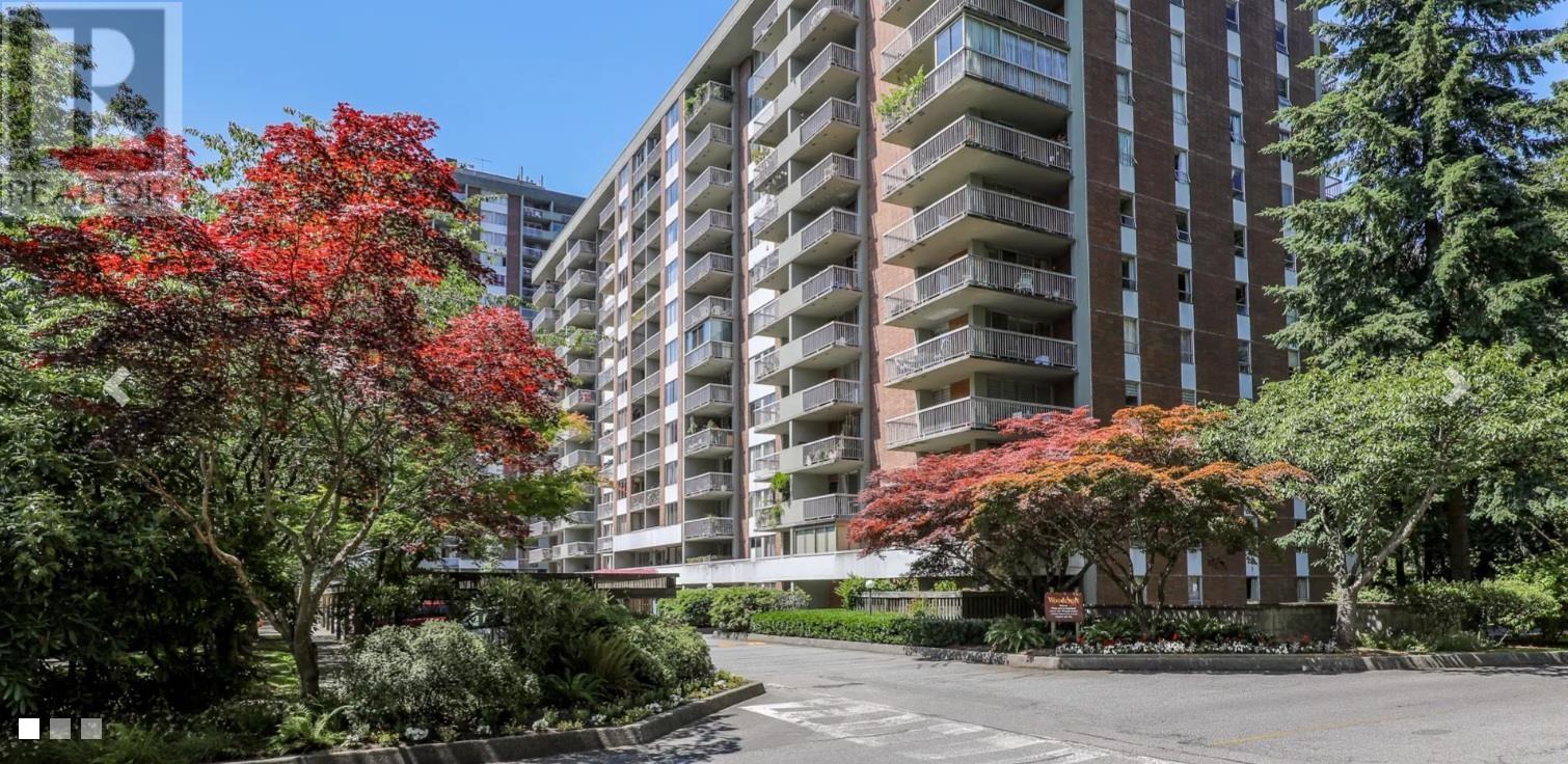 304 2012 FULLERTON AVENUE, north vancouver, British Columbia