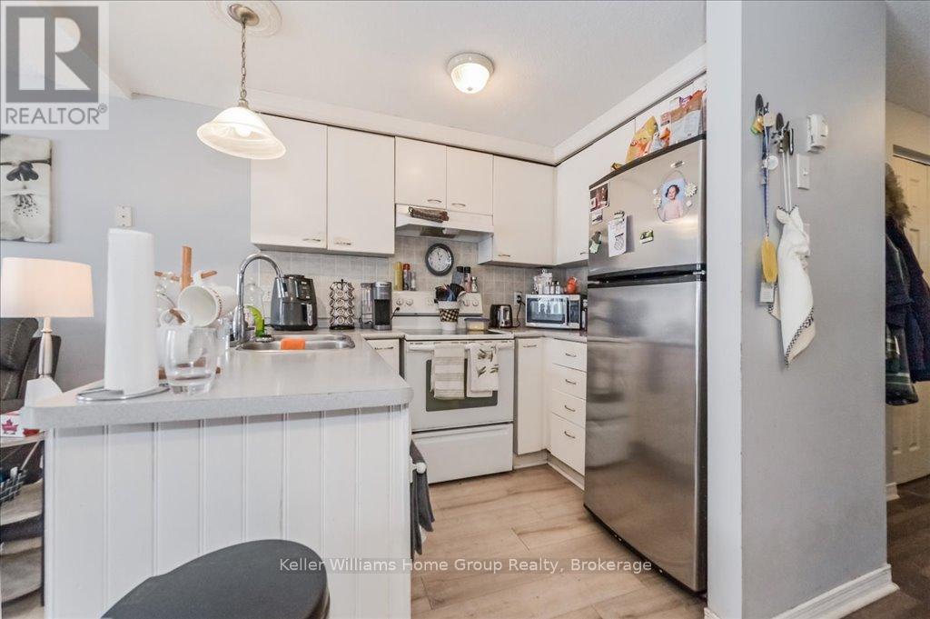 506 Flannery Drive, Centre Wellington, Ontario  N1M 3P2 - Photo 7 - X12072520