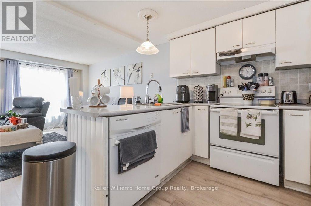 506 Flannery Drive, Centre Wellington, Ontario  N1M 3P2 - Photo 8 - X12072520