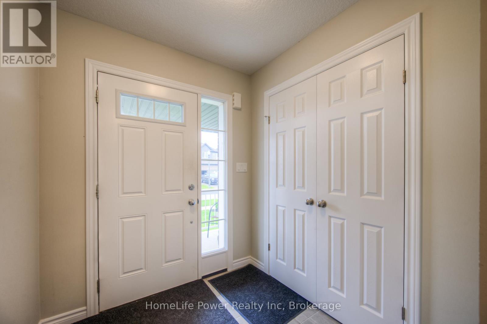 1365 Calais Drive, Woodstock, Ontario  N4T 0L8 - Photo 6 - X12072528