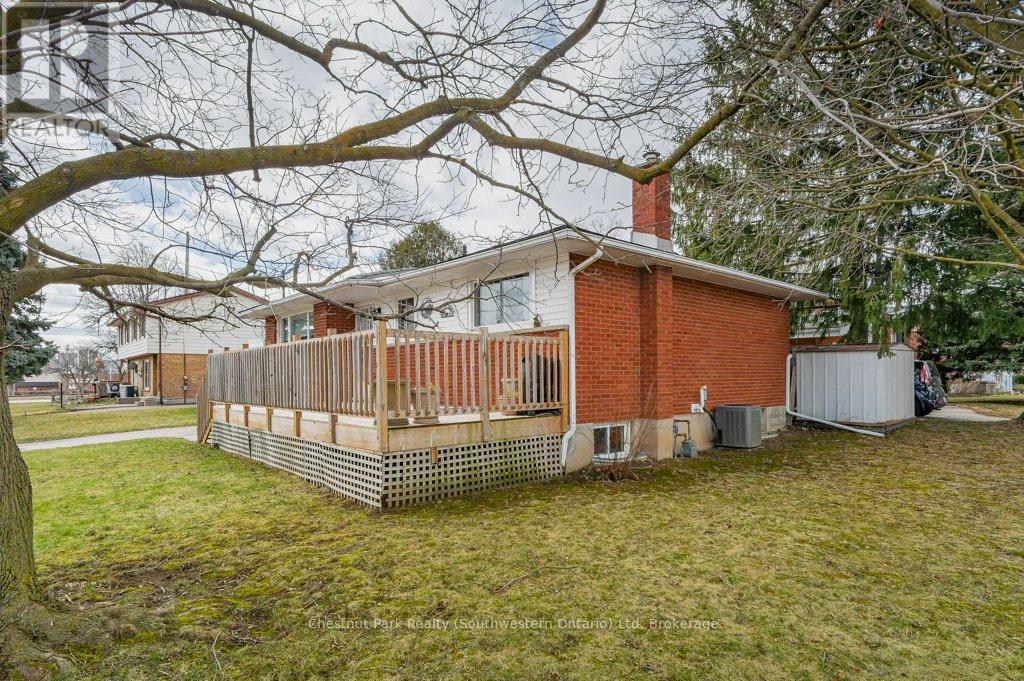 66 June Avenue, Guelph (Riverside Park), Ontario  N1H 1J1 - Photo 40 - X12072532