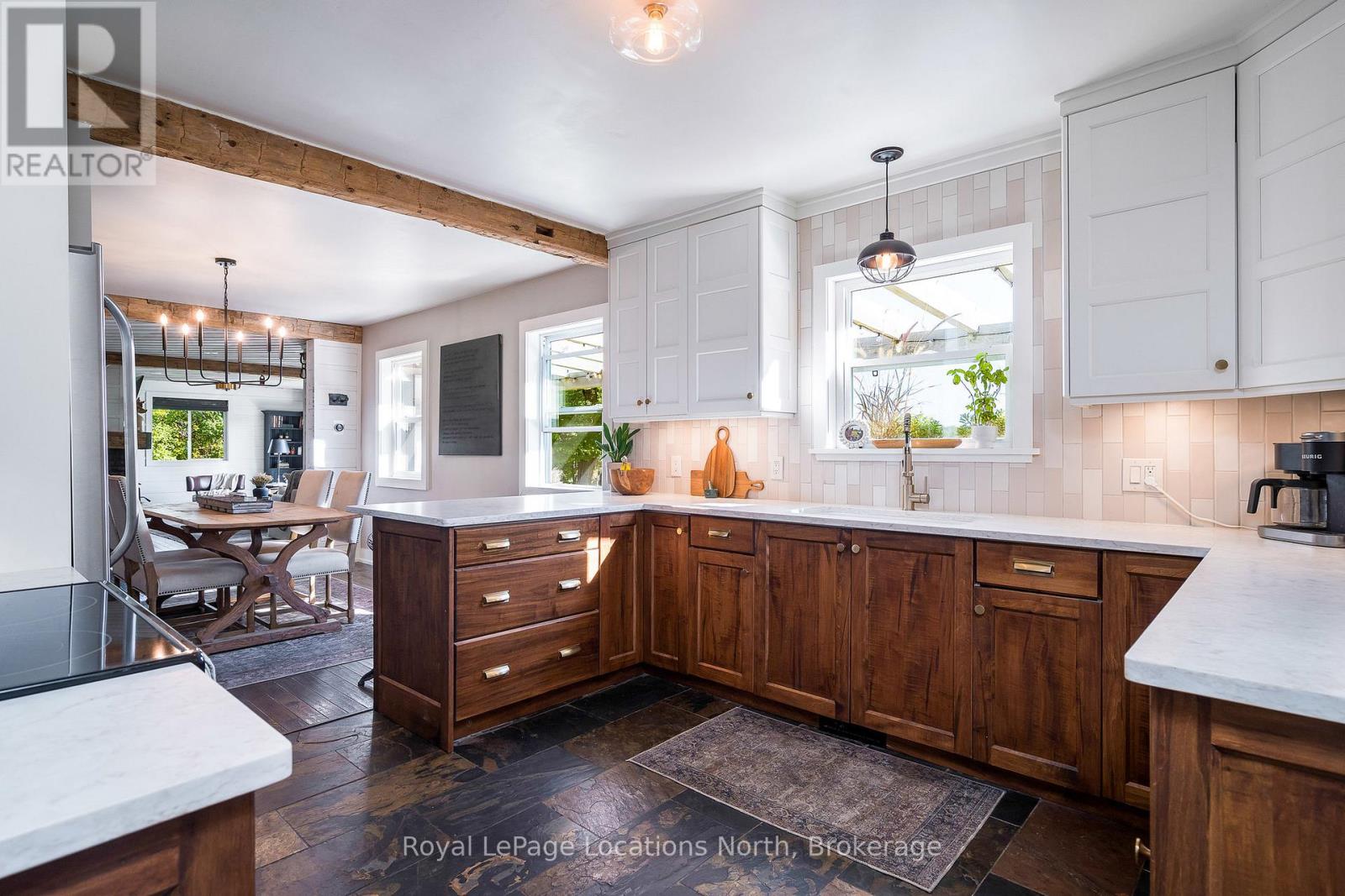 469018 Grey 31 Road, Grey Highlands, Ontario  N0C 1C0 - Photo 13 - X12072549