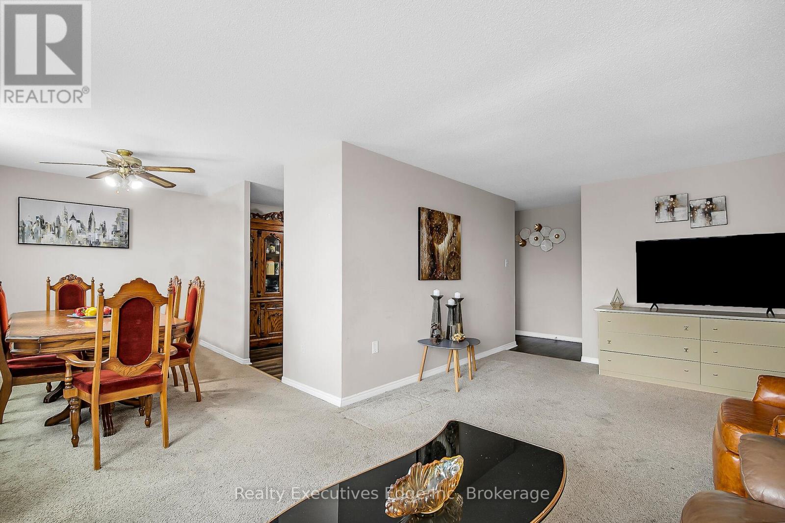 105 - 35 Green Valley Drive, Kitchener, Ontario  N2P 2A5 - Photo 11 - X12072563