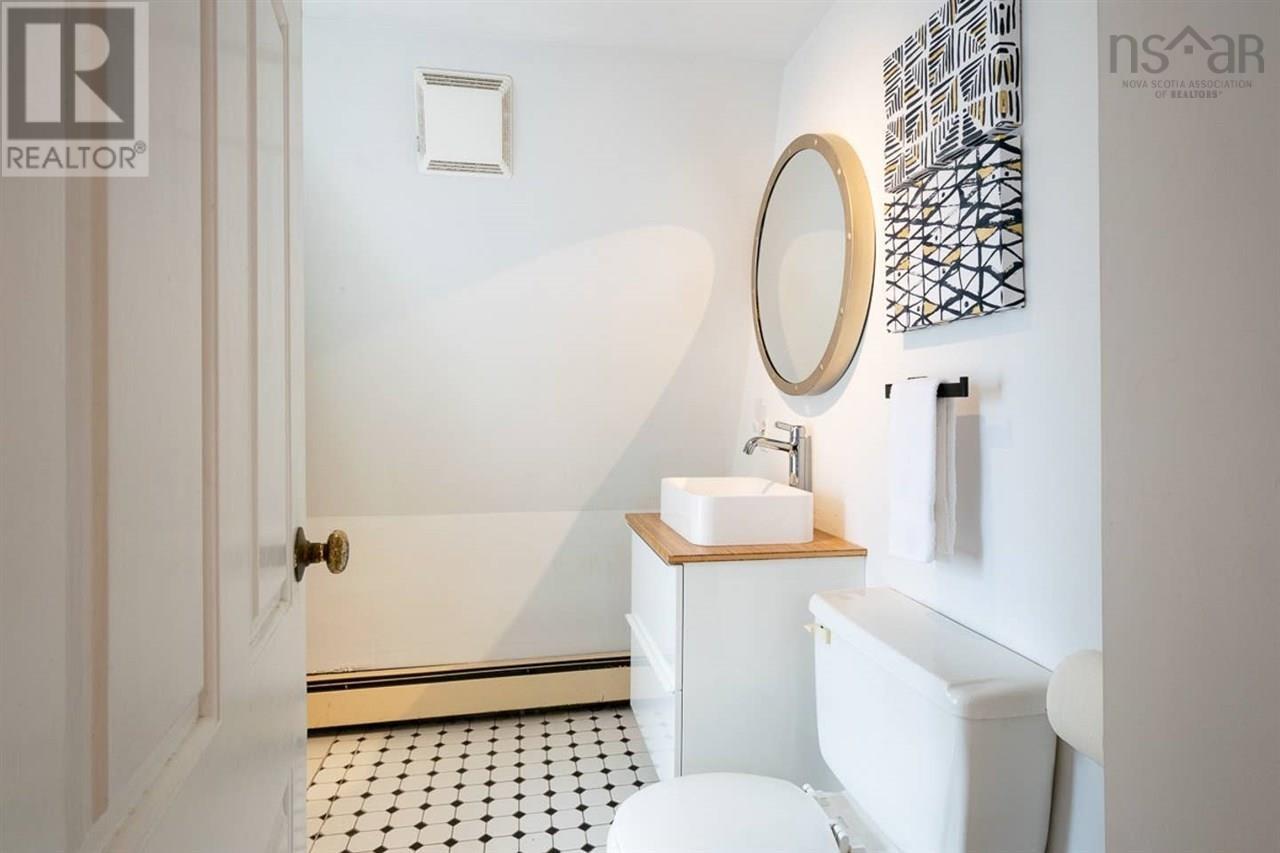 1056 Bland Street, Halifax, Nova Scotia  B3H 2S8 - Photo 23 - 202507342