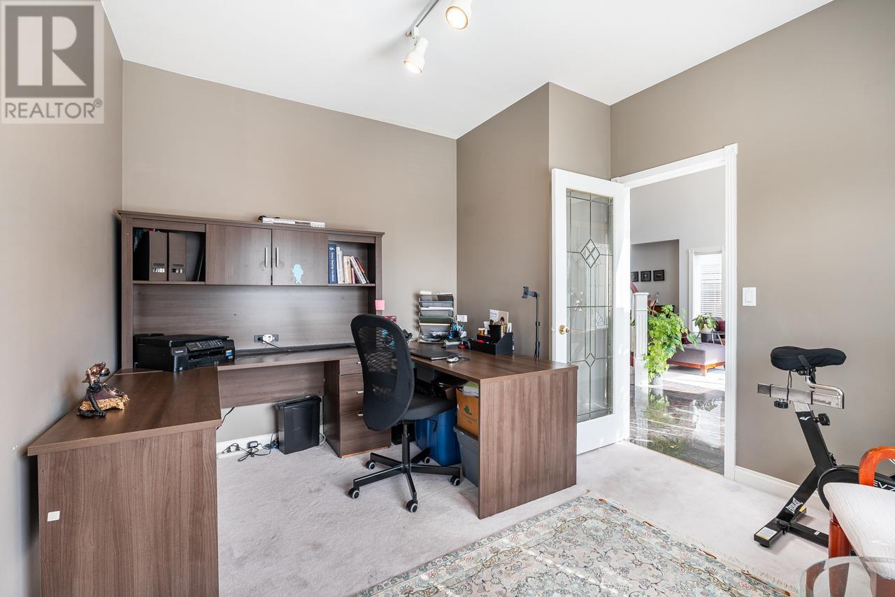 61 Wilkes Creek Drive, Port Moody, British Columbia  V3H 4Z9 - Photo 17 - R2988364