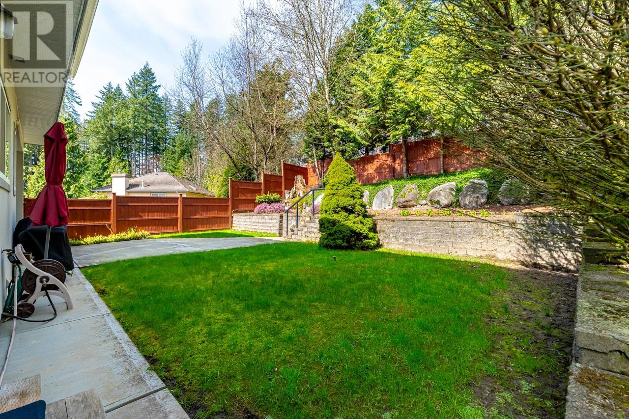 61 Wilkes Creek Drive, Port Moody, British Columbia  V3H 4Z9 - Photo 36 - R2988364