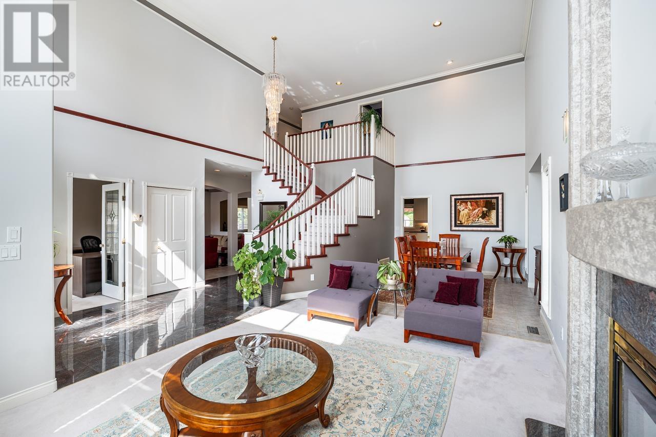 61 Wilkes Creek Drive, Port Moody, British Columbia  V3H 4Z9 - Photo 6 - R2988364