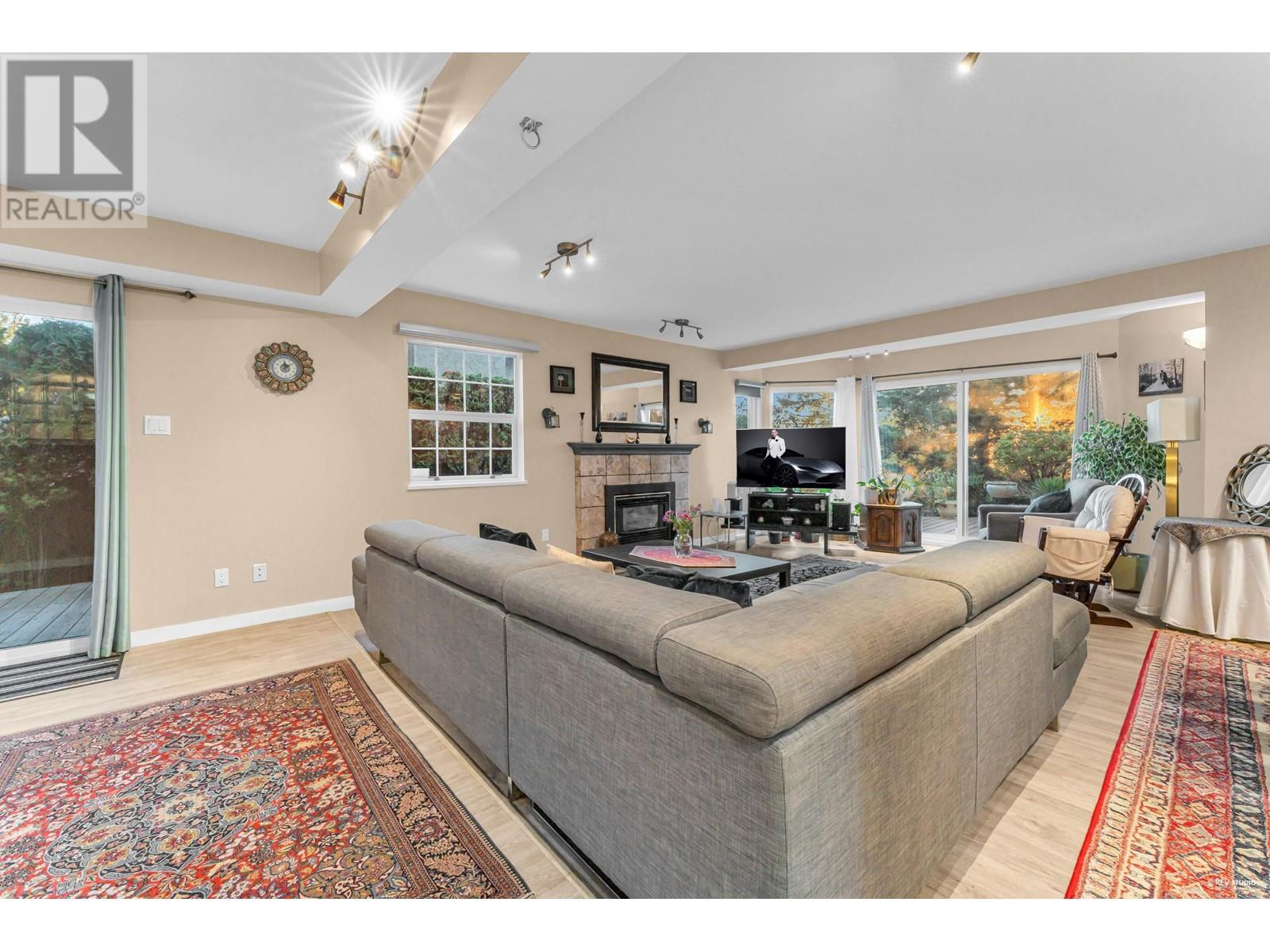 4200 Starlight Way, North Vancouver, British Columbia  V7N 4L5 - Photo 33 - R2988377