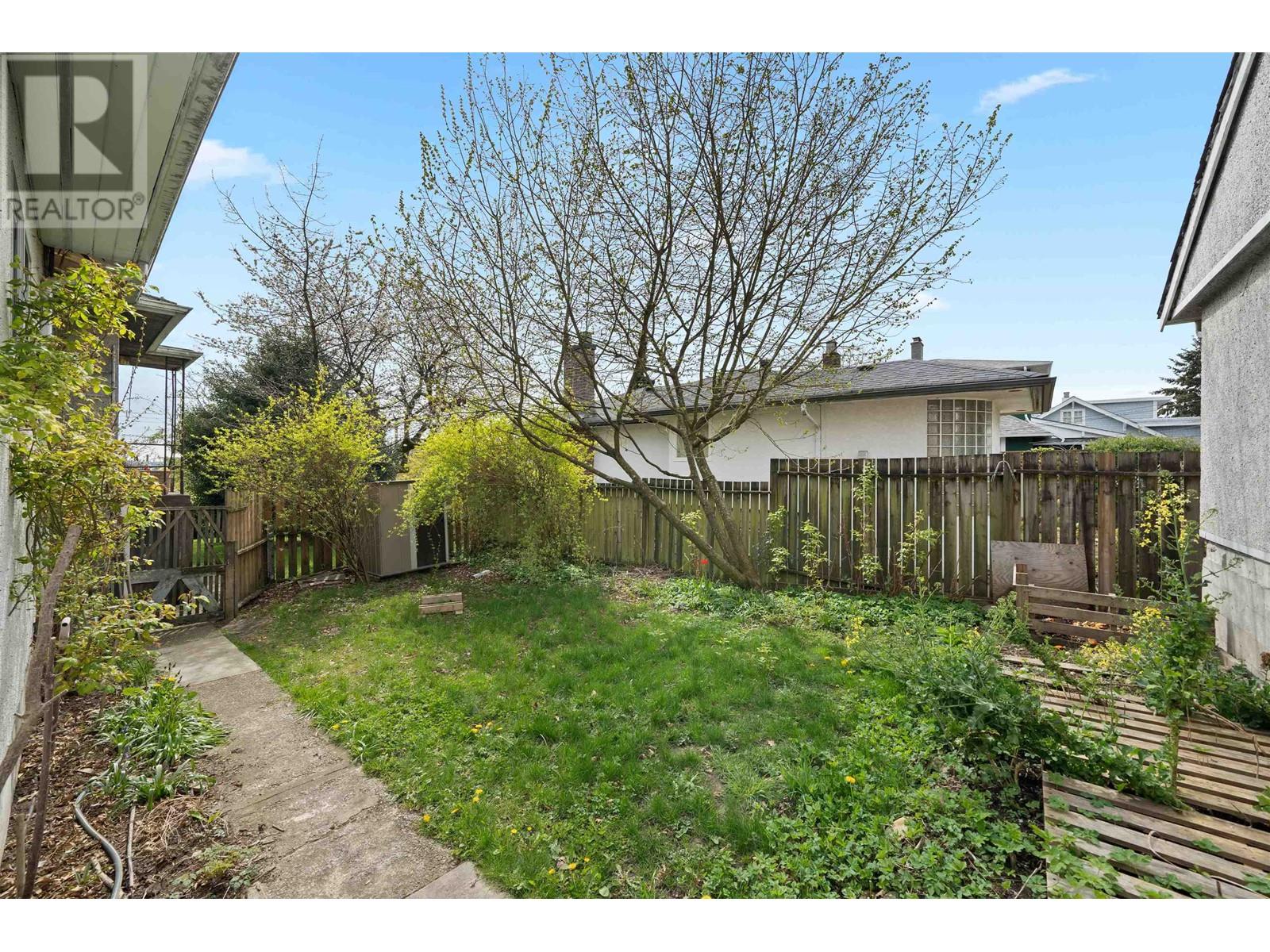 444 E 6th Street, North Vancouver, British Columbia  V7L 1P9 - Photo 19 - R2988385