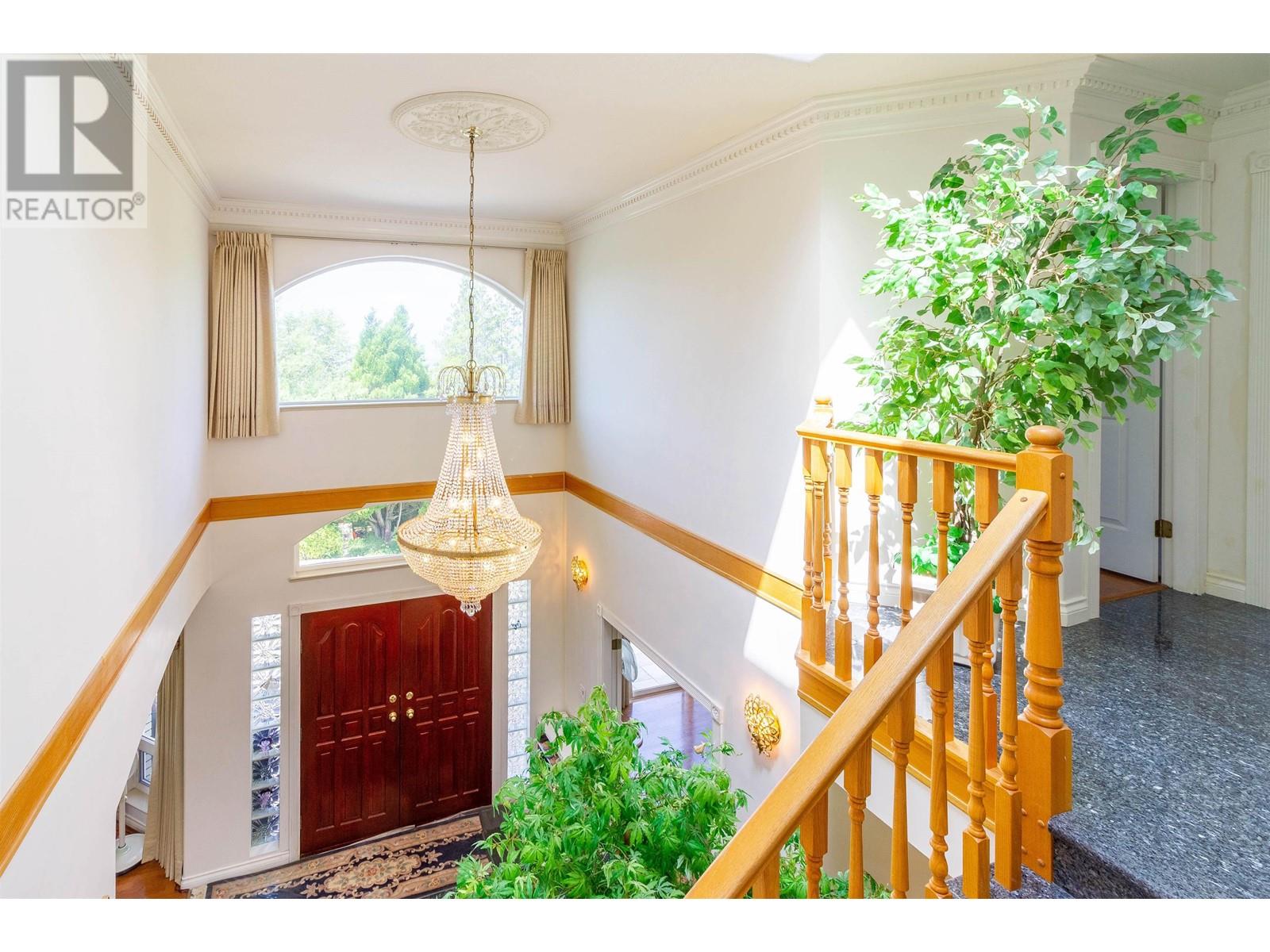 Property at 7286 BARNET ROAD image 2