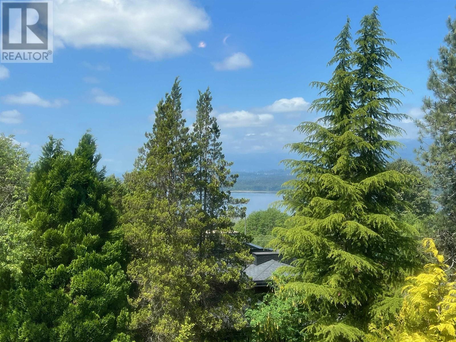 7286 Barnet Road, Burnaby, British Columbia  V5A 1E2 - Photo 8 - R2988422