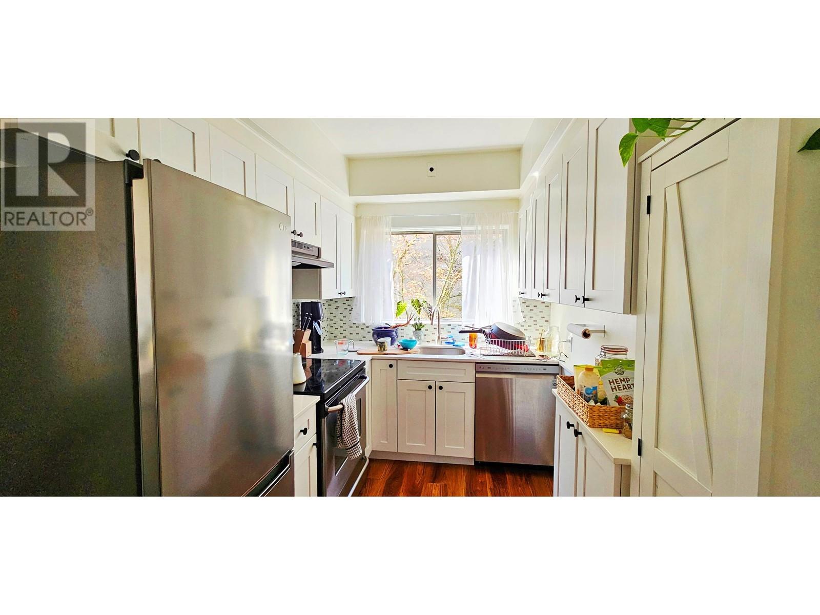 2556 W 4th Avenue, Vancouver, British Columbia  V6K 1P6 - Photo 10 - C8068242