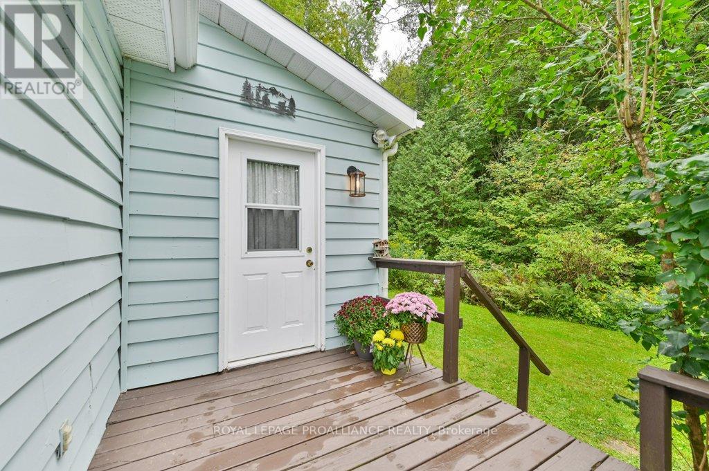 1018a Leisure Lane, Frontenac, Ontario  K0H 2M0 - Photo 7 - X12070097