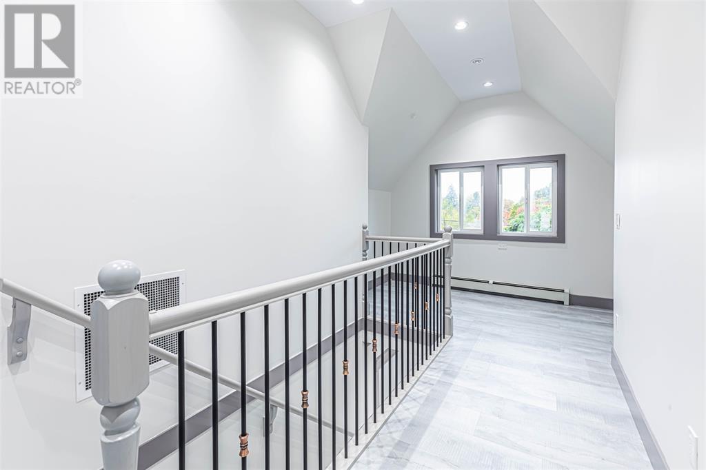 1008 E 24th Avenue, Vancouver, British Columbia  V5V 2B1 - Photo 11 - R2984727