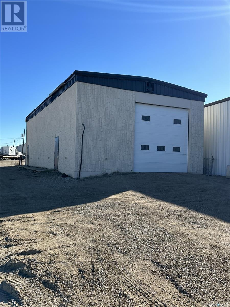A-1 Trailer & Truck Repair Ltd., Saskatoon, Saskatchewan  S7L 1B9 - Photo 11 - SK002181