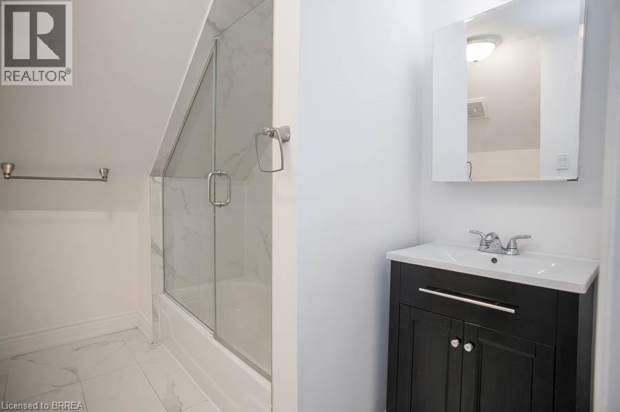 3 Balmoral Avenue S Unit# 4, Hamilton, Ontario  L8M 3J7 - Photo 9 - 40715385