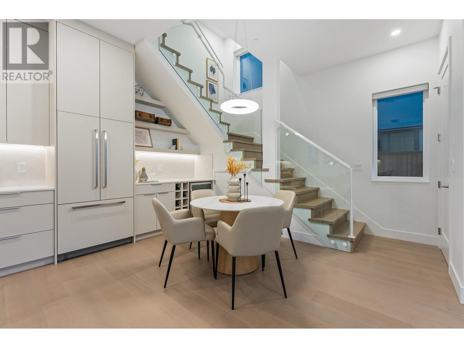 1 2241 E 8th Avenue, Vancouver, British Columbia  V5N 1V4 - Photo 5 - R2987951