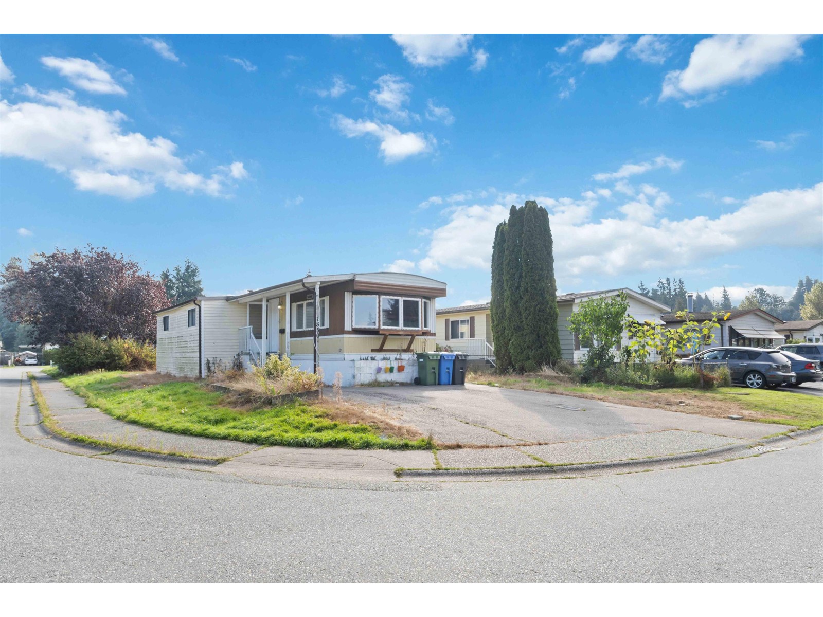 1850 Shore Crescent, Abbotsford, British Columbia  V2S 6B5 - Photo 2 - R2988314