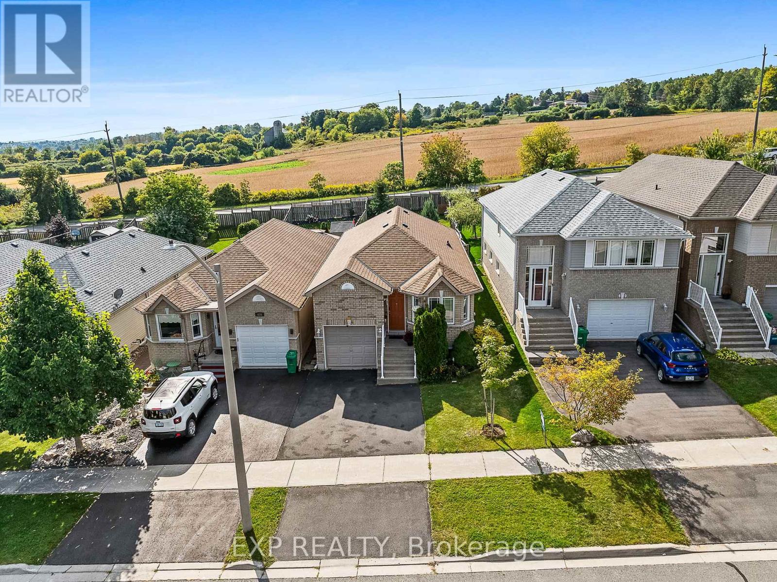 Property at 614 CLANCY CRESCENT image 5