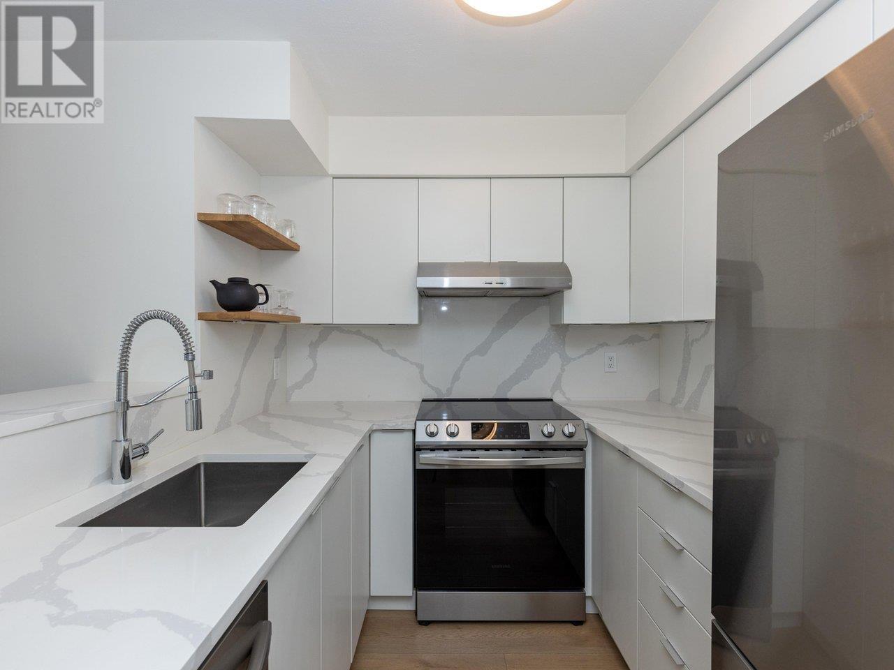 302 3505 W Broadway, Vancouver, British Columbia  V6R 2B5 - Photo 10 - R2984361