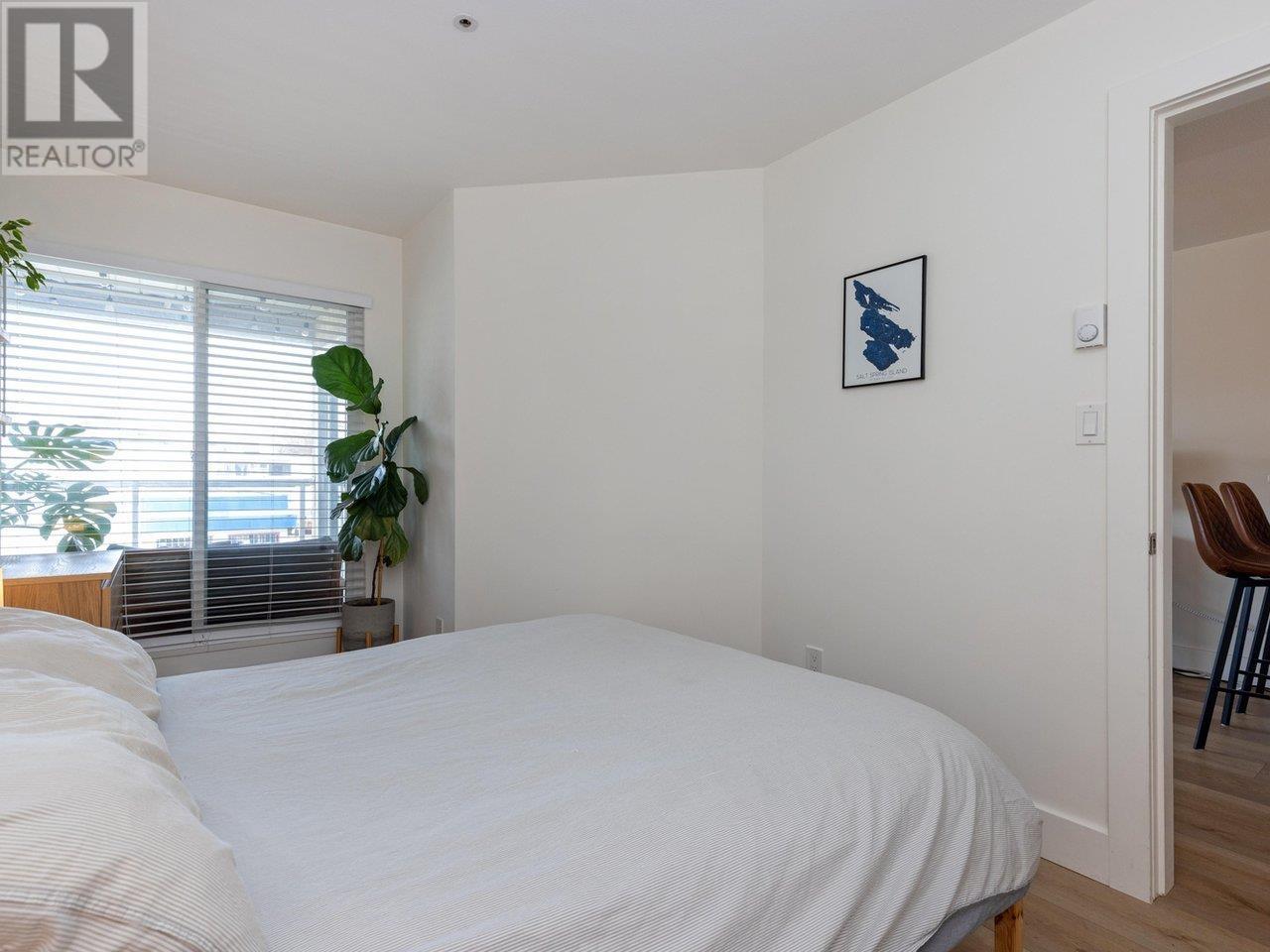 302 3505 W Broadway, Vancouver, British Columbia  V6R 2B5 - Photo 13 - R2984361