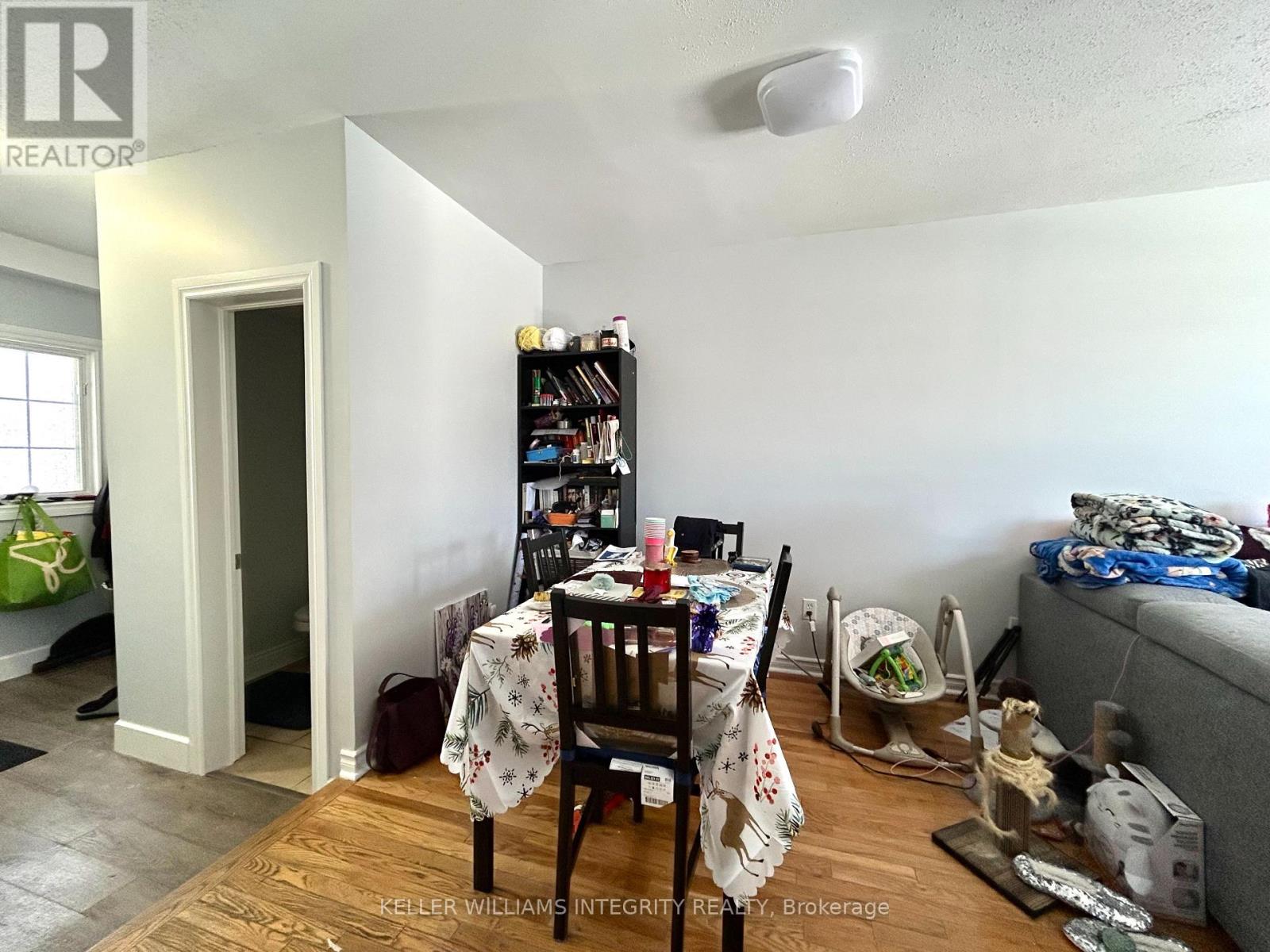 1476 Launay Avenue, Ottawa, Ontario  K4A 3R9 - Photo 4 - X12072608