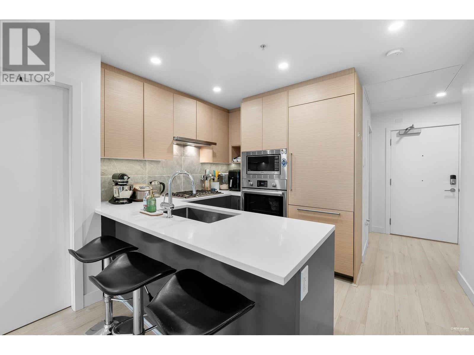 605 8888 Osler Street, Vancouver, British Columbia  V6P 4G2 - Photo 10 - R2988335