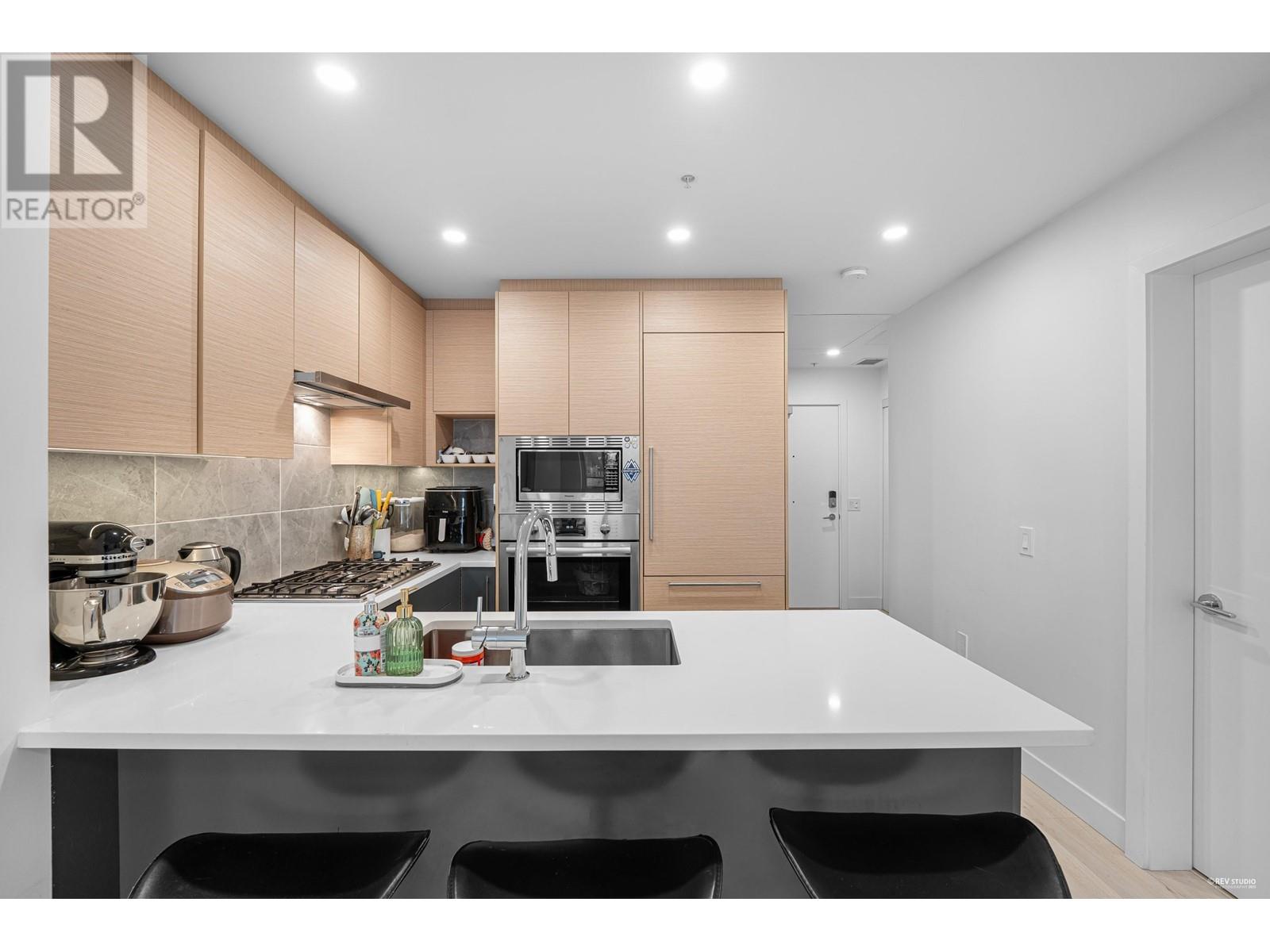 605 8888 Osler Street, Vancouver, British Columbia  V6P 4G2 - Photo 9 - R2988335