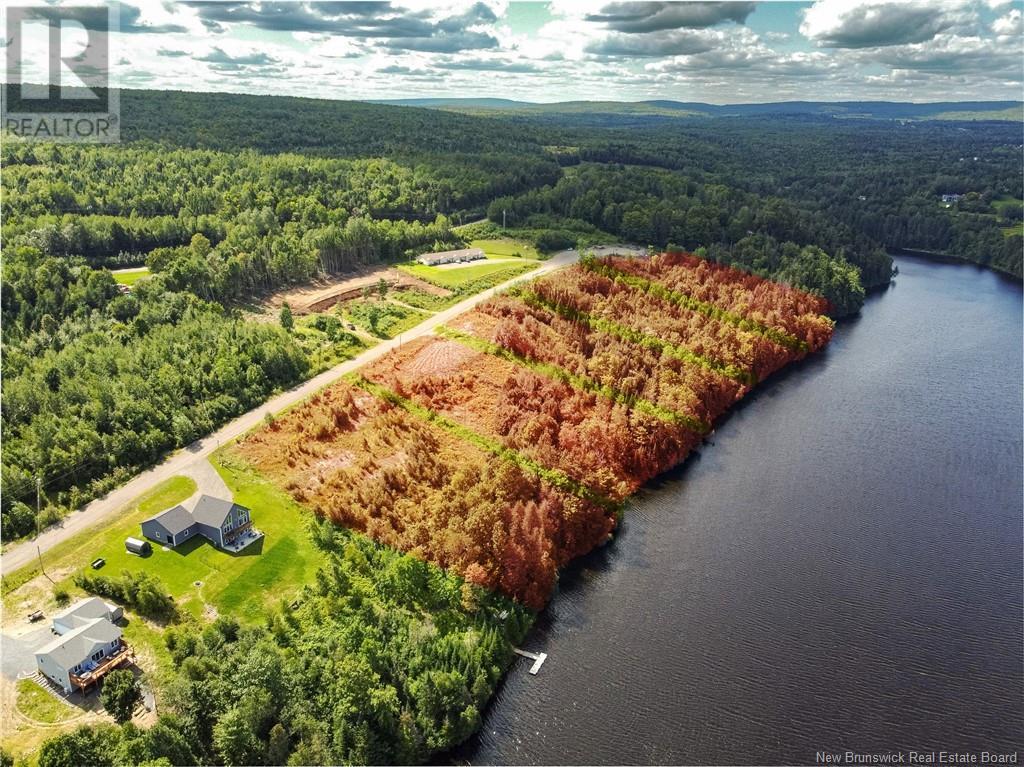 34 Clearview Court, Nackawic, New Brunswick  E6G 2E1 - Photo 4 - NB115757