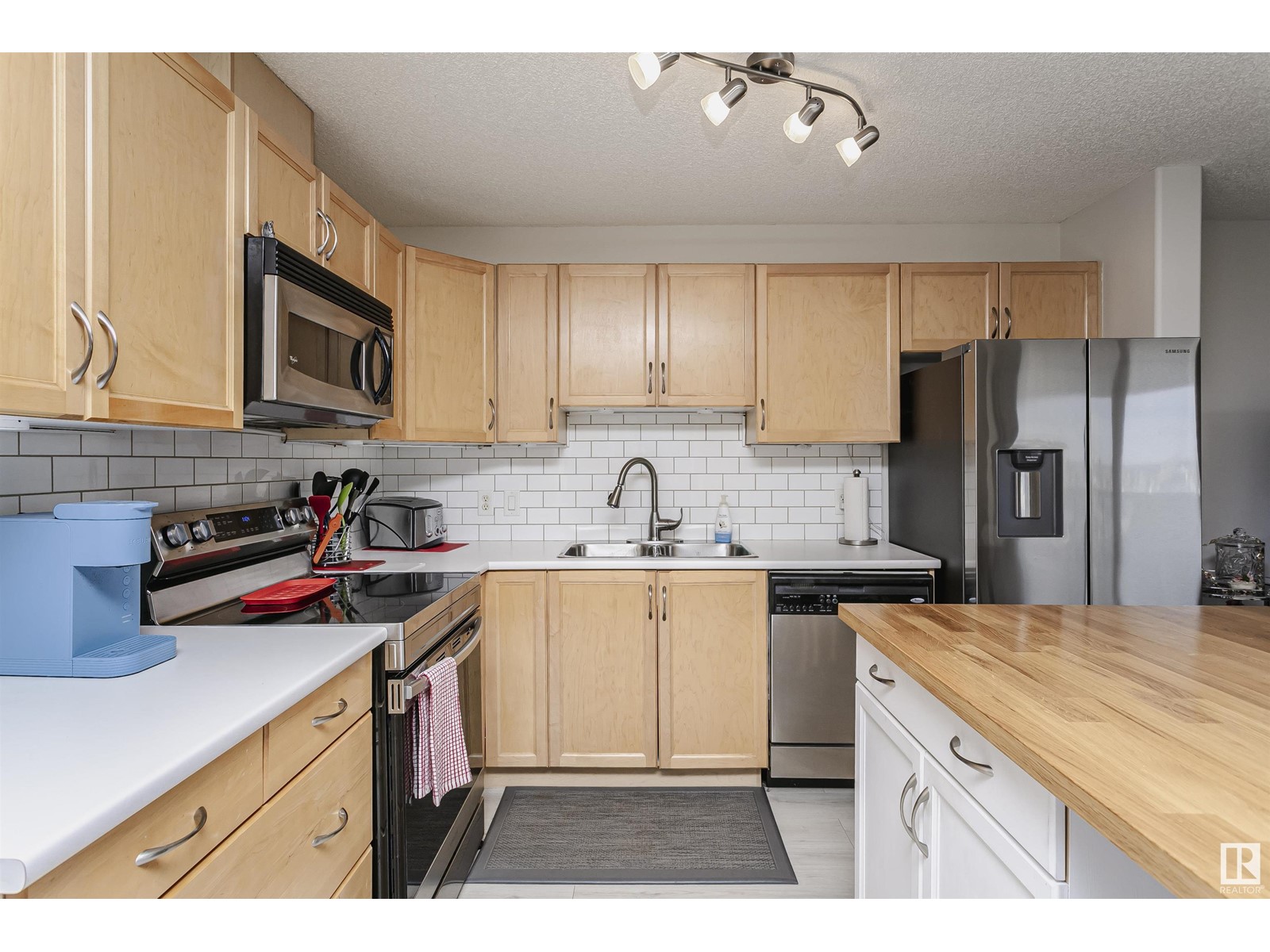 Property at #413 16035 132 ST NW image 5
