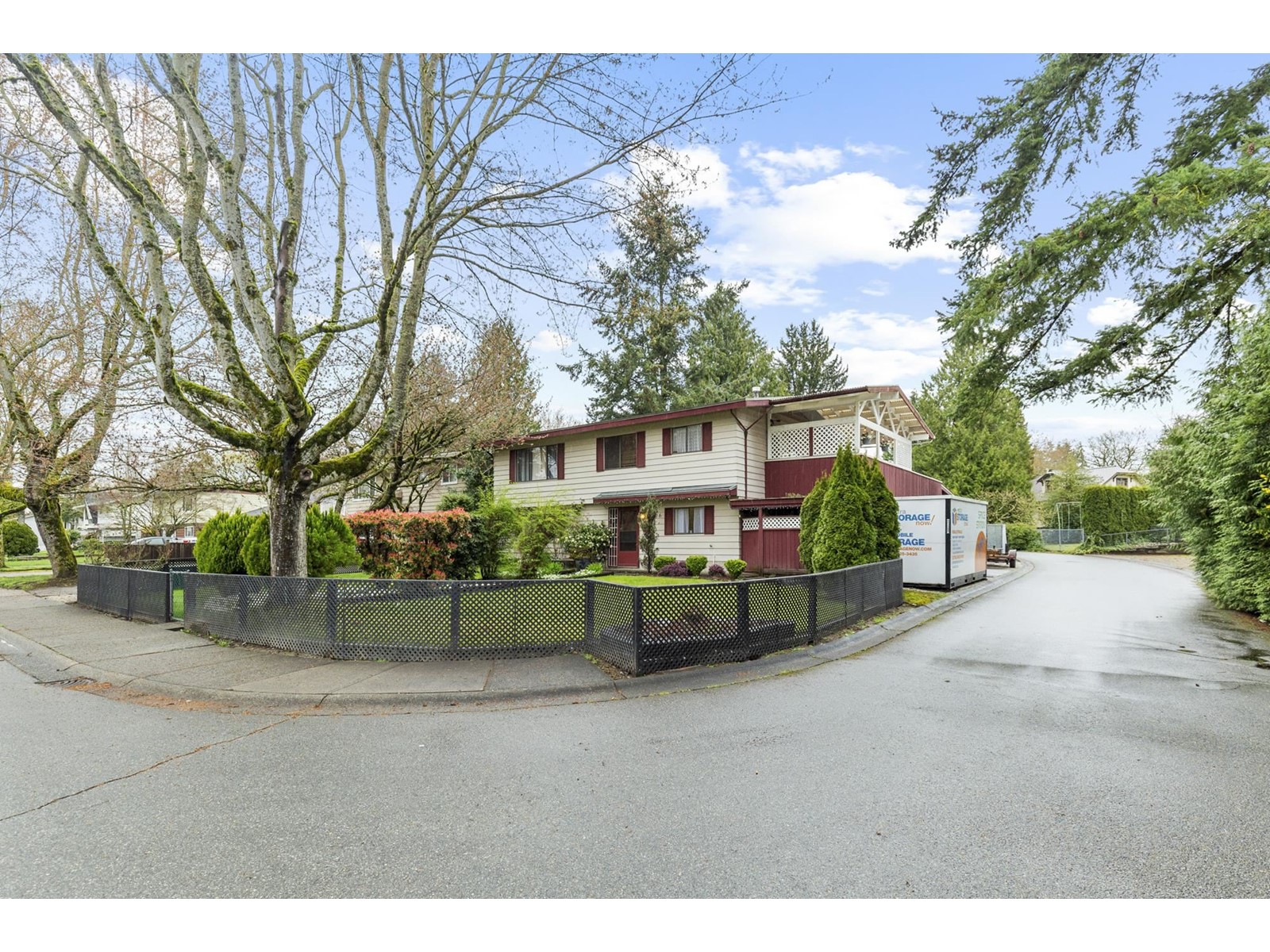 6206 Sundance Drive, Surrey, British Columbia  V3S 8B2 - Photo 2 - R2987109