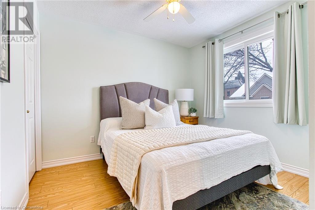 Property at 165 MAIN Street E Unit# 2 image 3