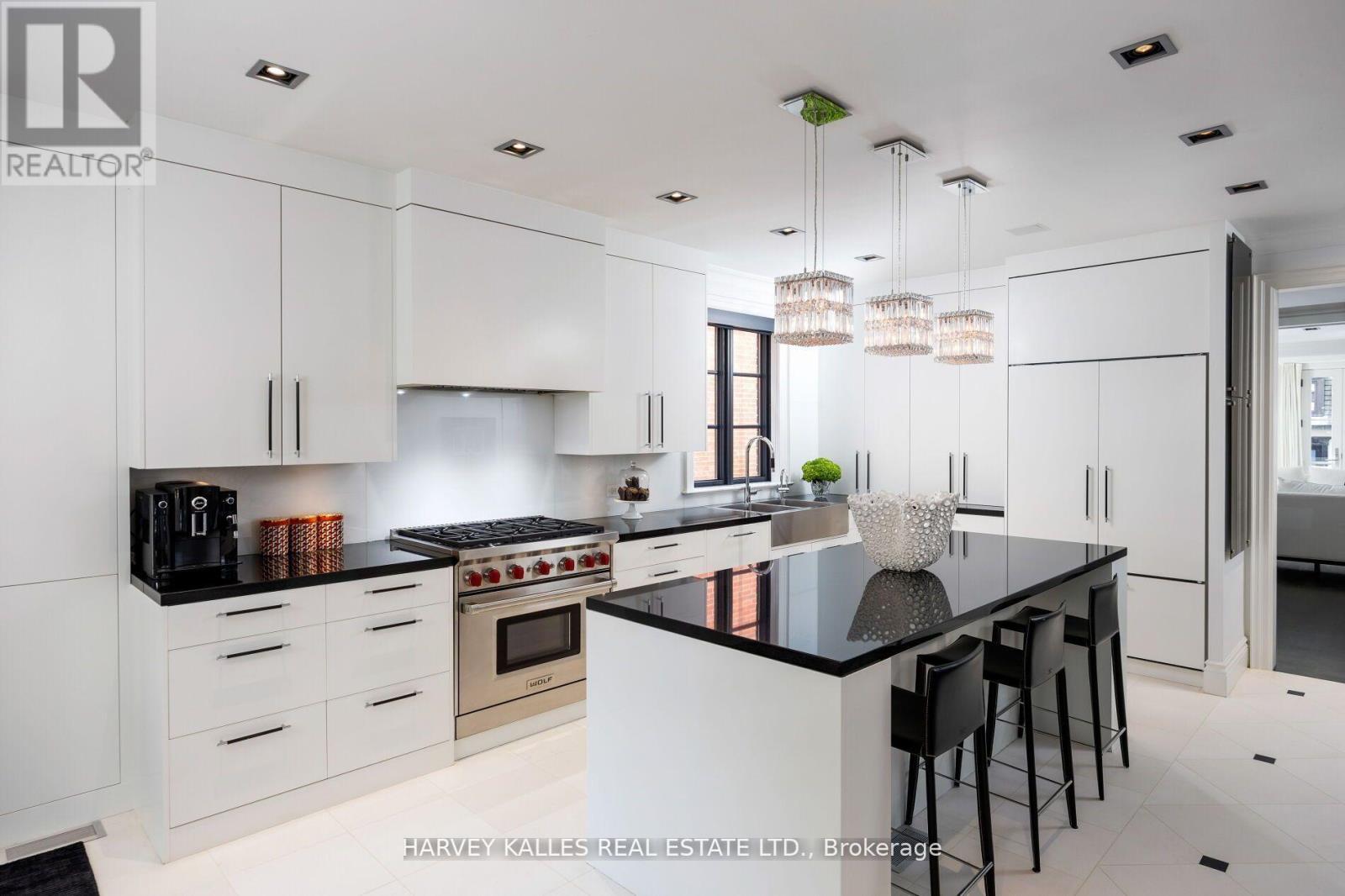 Property at 112 HAZELTON AVENUE image 5