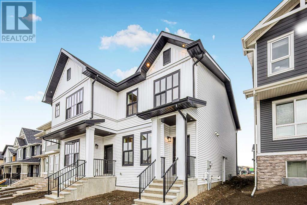 Property at 127 Aquila Drive NW image 2