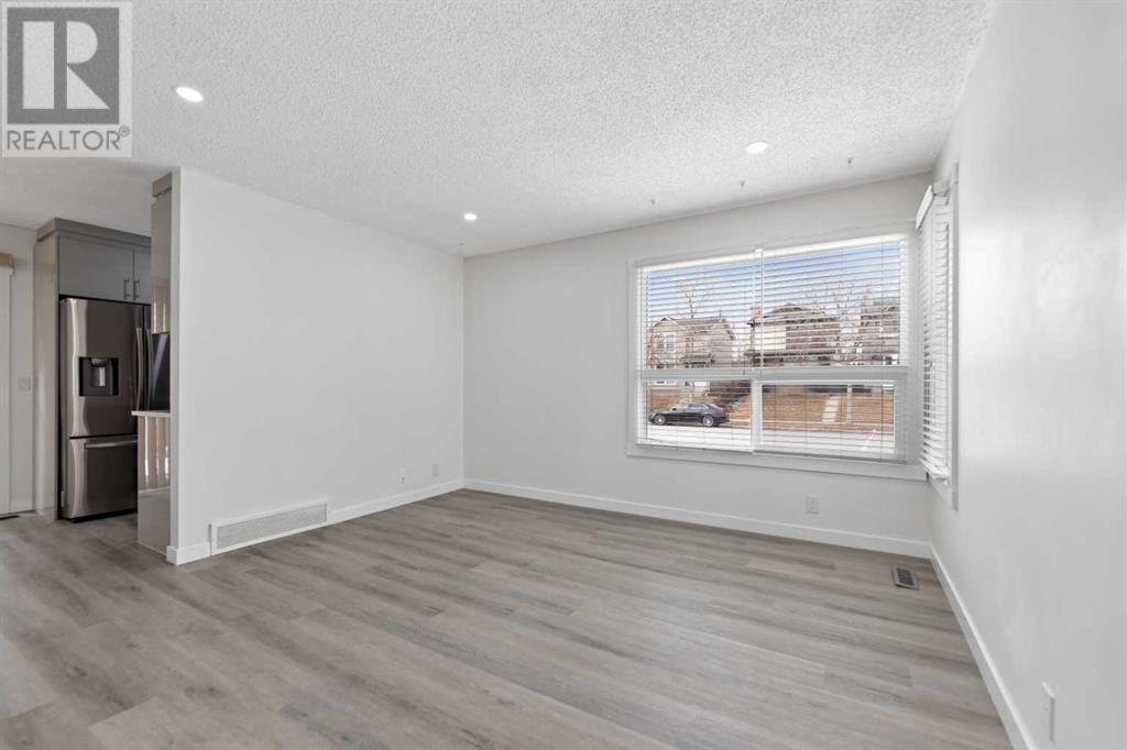 Property at 263 Castleridge Drive NE image 4