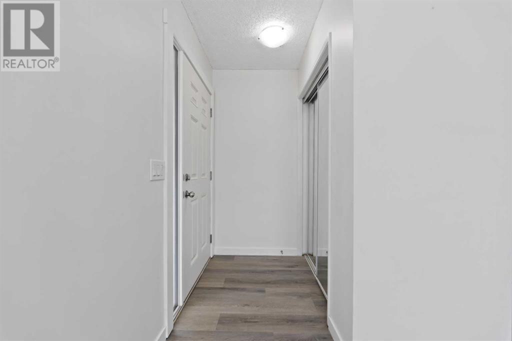 Property at 263 Castleridge Drive NE image 3