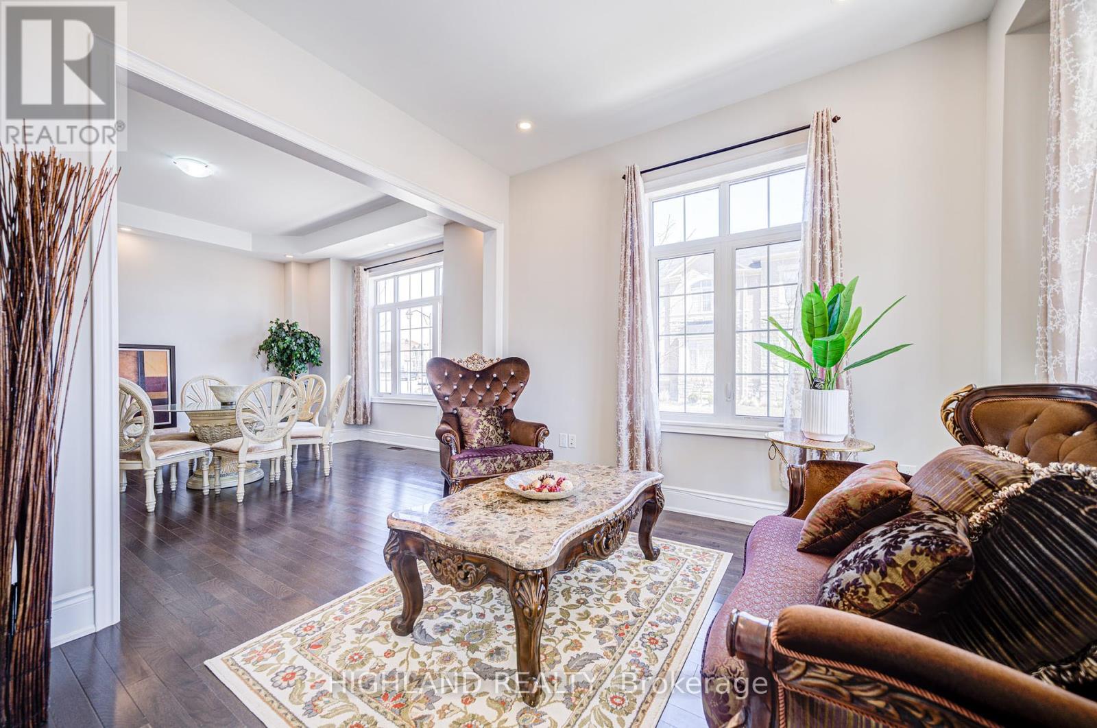 425 Threshing Mill Boulevard, Oakville, Ontario  L6H 0T4 - Photo 12 - W12072539