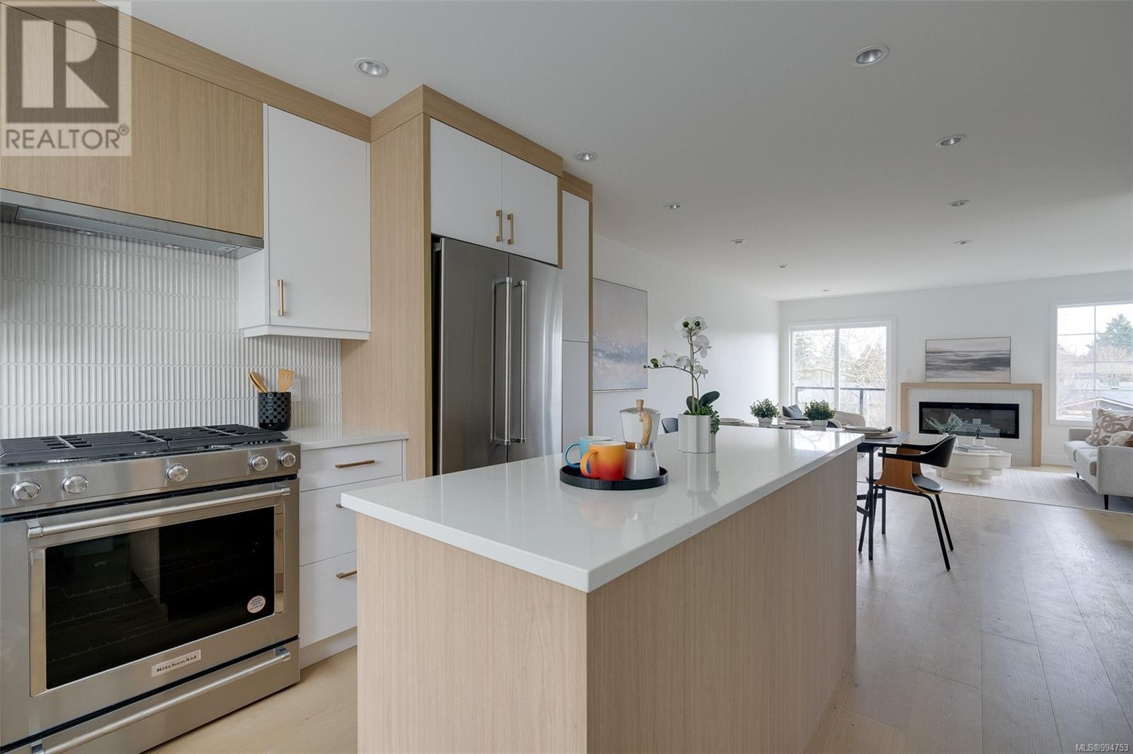 Unit 1 3907 Cedar Hill Rd, Saanich, British Columbia  V8P 3Z8 - Photo 9 - 994753