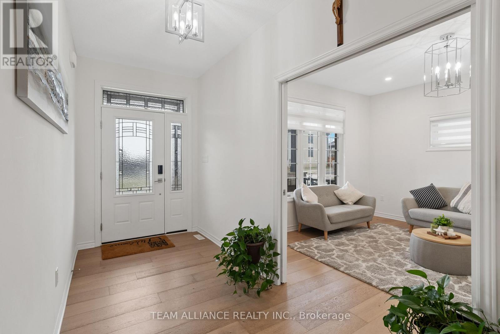 Property at 1899 BOARDWALK WAY image 3