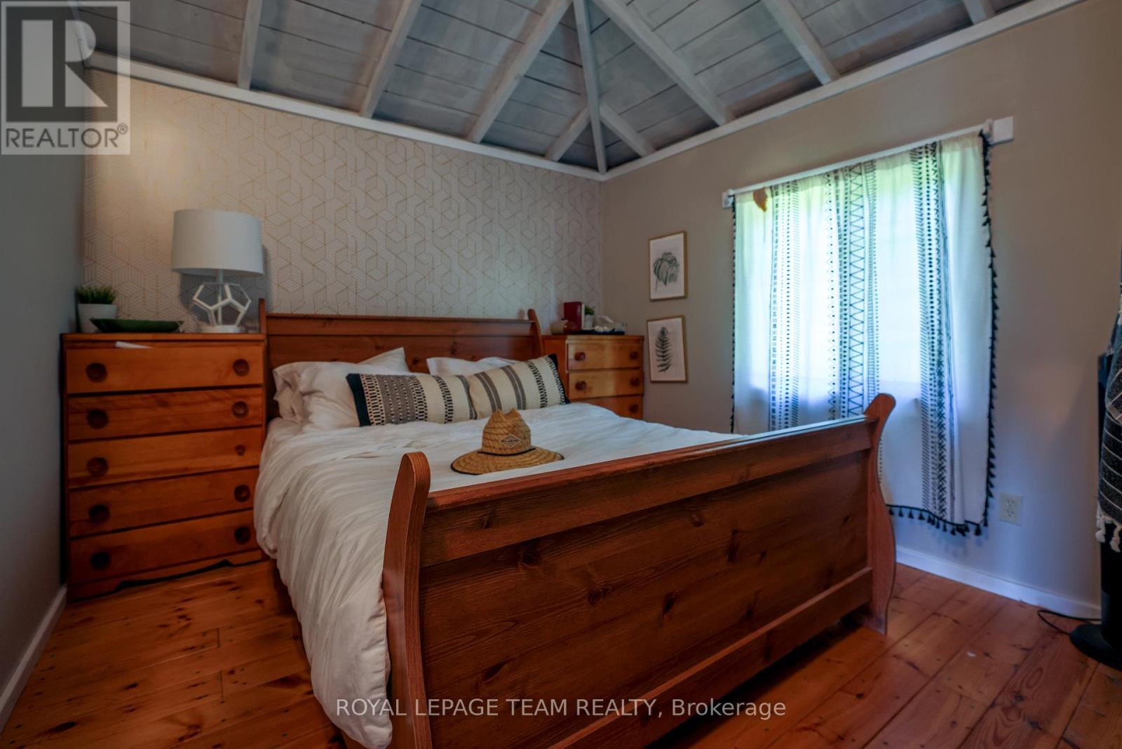 551 Little Rideau Lake Road, Rideau Lakes, Ontario  K0G 1V0 - Photo 36 - X12072760