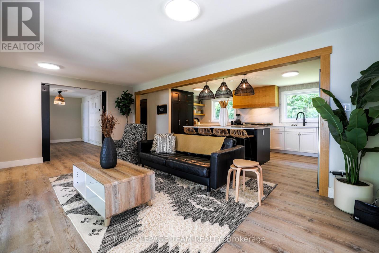 551 Little Rideau Lake Road, Rideau Lakes, Ontario  K0G 1V0 - Photo 7 - X12072760