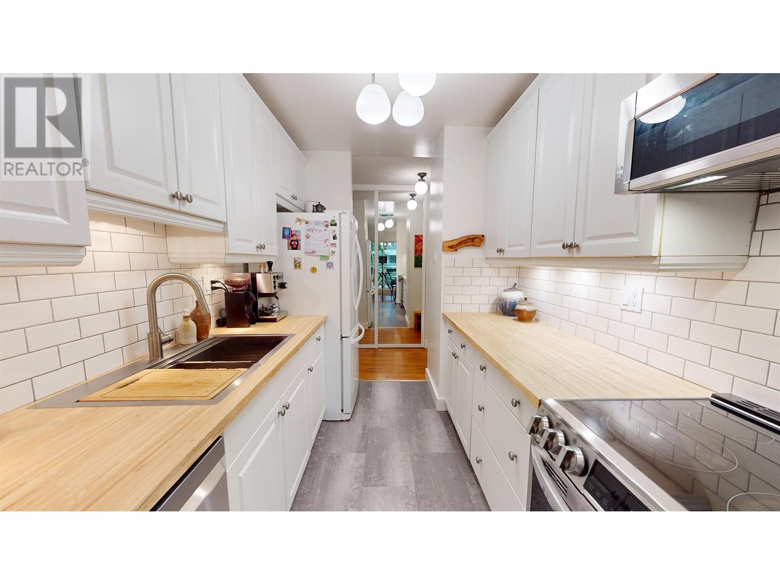 205 2224 Eton Street, Vancouver, British Columbia  V5L 1C8 - Photo 9 - R2988420