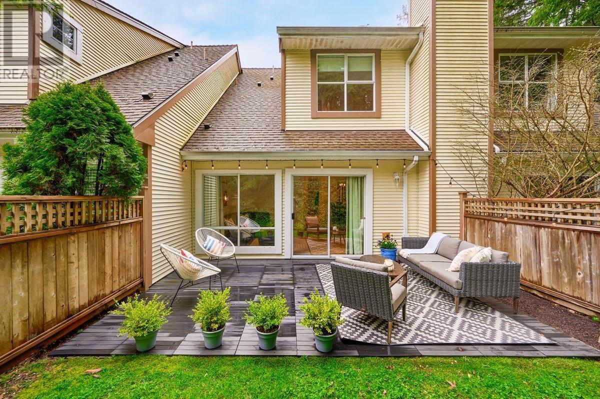 27 3939 Indian River Drive, North Vancouver, British Columbia  V7G 2P5 - Photo 3 - R2988429