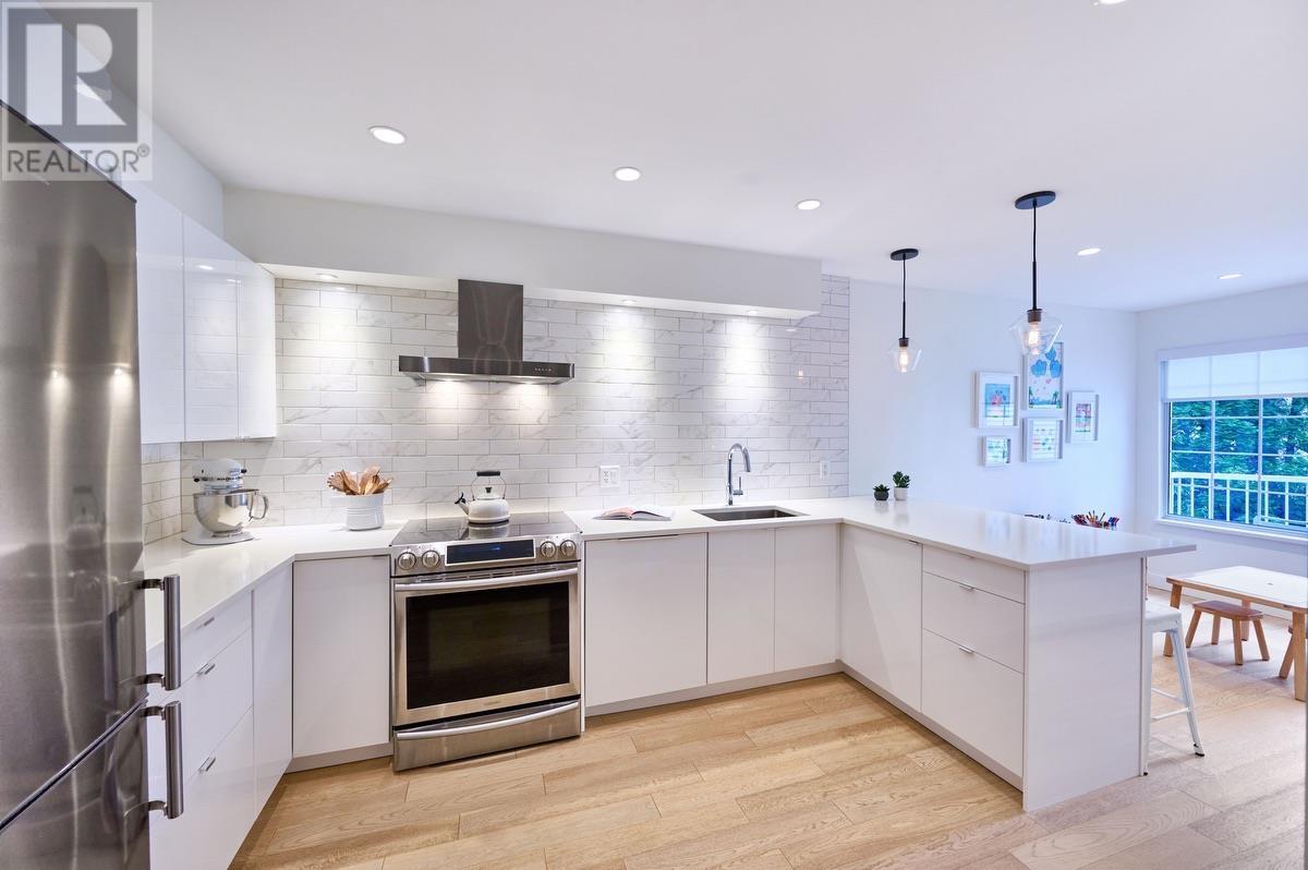 27 3939 Indian River Drive, North Vancouver, British Columbia  V7G 2P5 - Photo 5 - R2988429