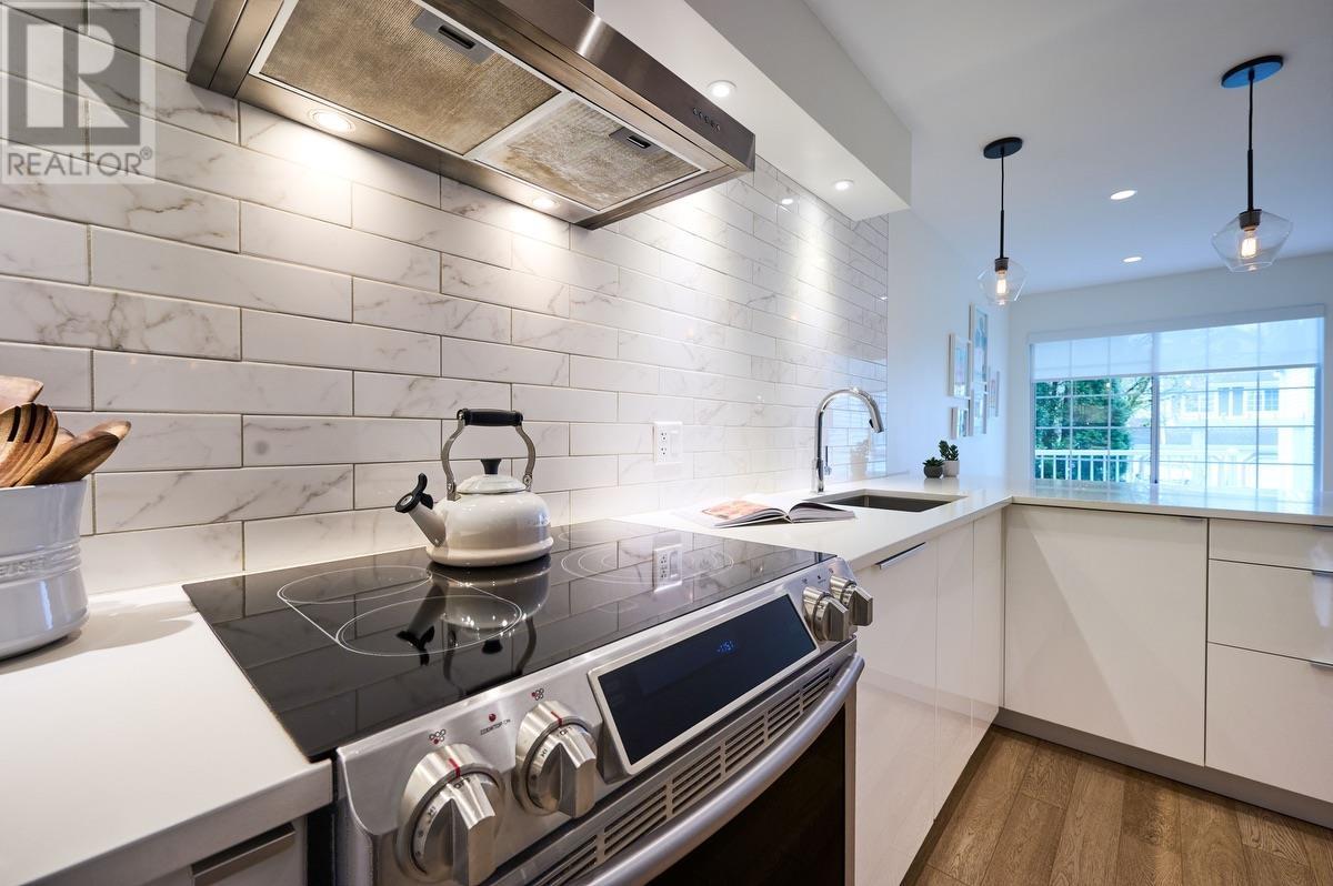 27 3939 Indian River Drive, North Vancouver, British Columbia  V7G 2P5 - Photo 7 - R2988429