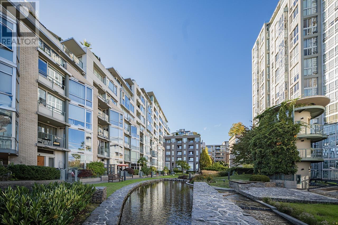 Ph1003 1288 Marinaside Crescent, Vancouver, British Columbia  V6Z 2W5 - Photo 30 - R2988447