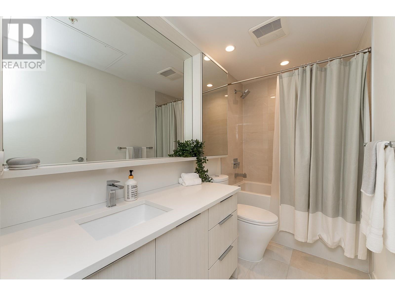 Th2 4465 Juneau Street, Burnaby, British Columbia  V5C 0L8 - Photo 23 - R2988449