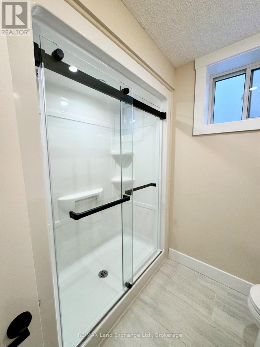 15 Nyah Court, Kincardine, Ontario  N0G 2T0 - Photo 17 - X12072710