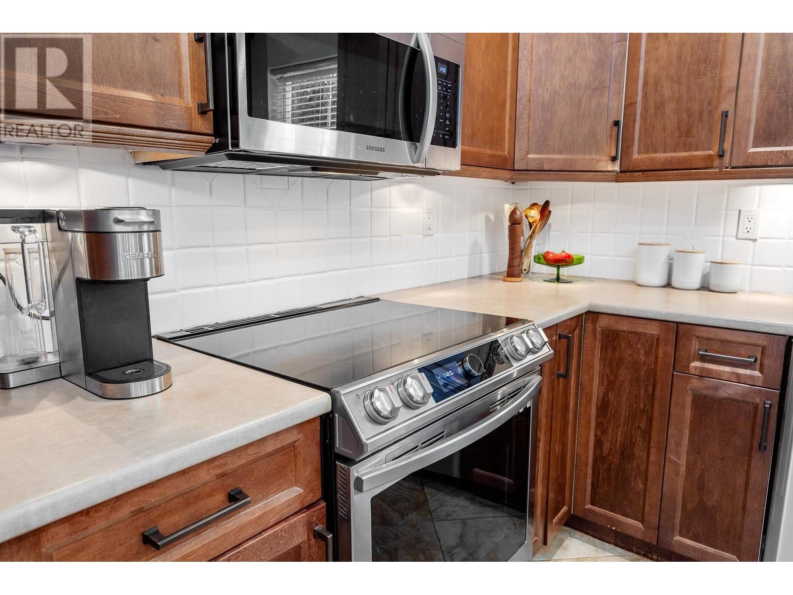 3293 Canterbury Lane, Coquitlam, British Columbia  V3B 8E6 - Photo 8 - R2988435
