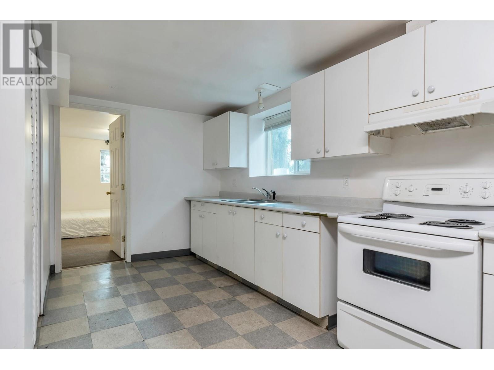 3242 Venables Street, Vancouver, British Columbia  V5K 2S6 - Photo 19 - R2988443
